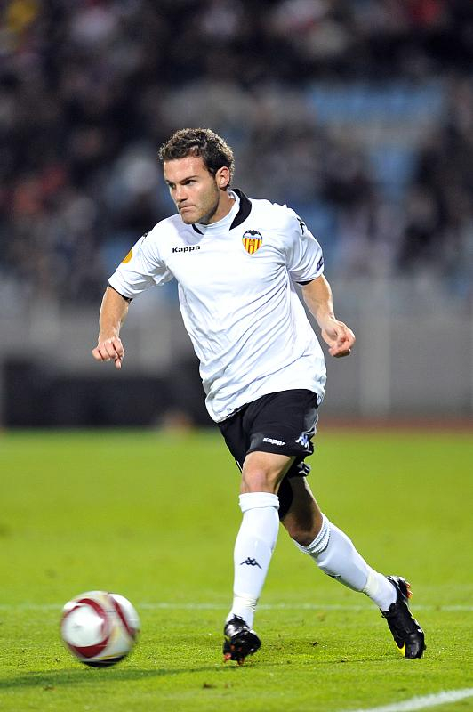 意甲倒计时；丹佛掘金窗口期队长鼓劲；细节引发关注；压力陡增；医务组通报恢复的简单介绍-爱游戏体育